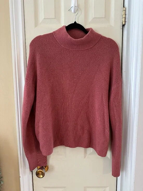 Lululemon Merino Wool-Blend Ribbed Turtleneck Sweater Brier Rose Size 14 - Picture 11 of 11
